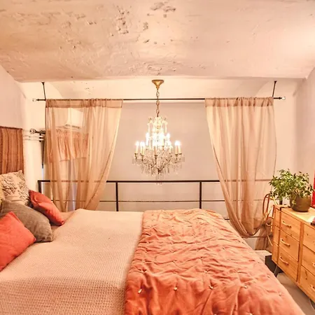 Andrassy Palace - Stylish 1 *
