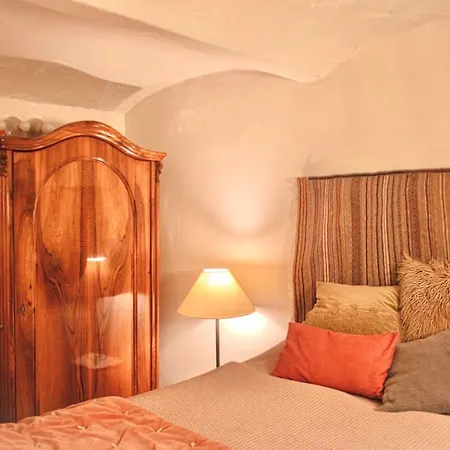 Andrassy Palace - Stylish 1 Lägenhet *