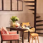 Andrassy Palace - Stylish 1 *